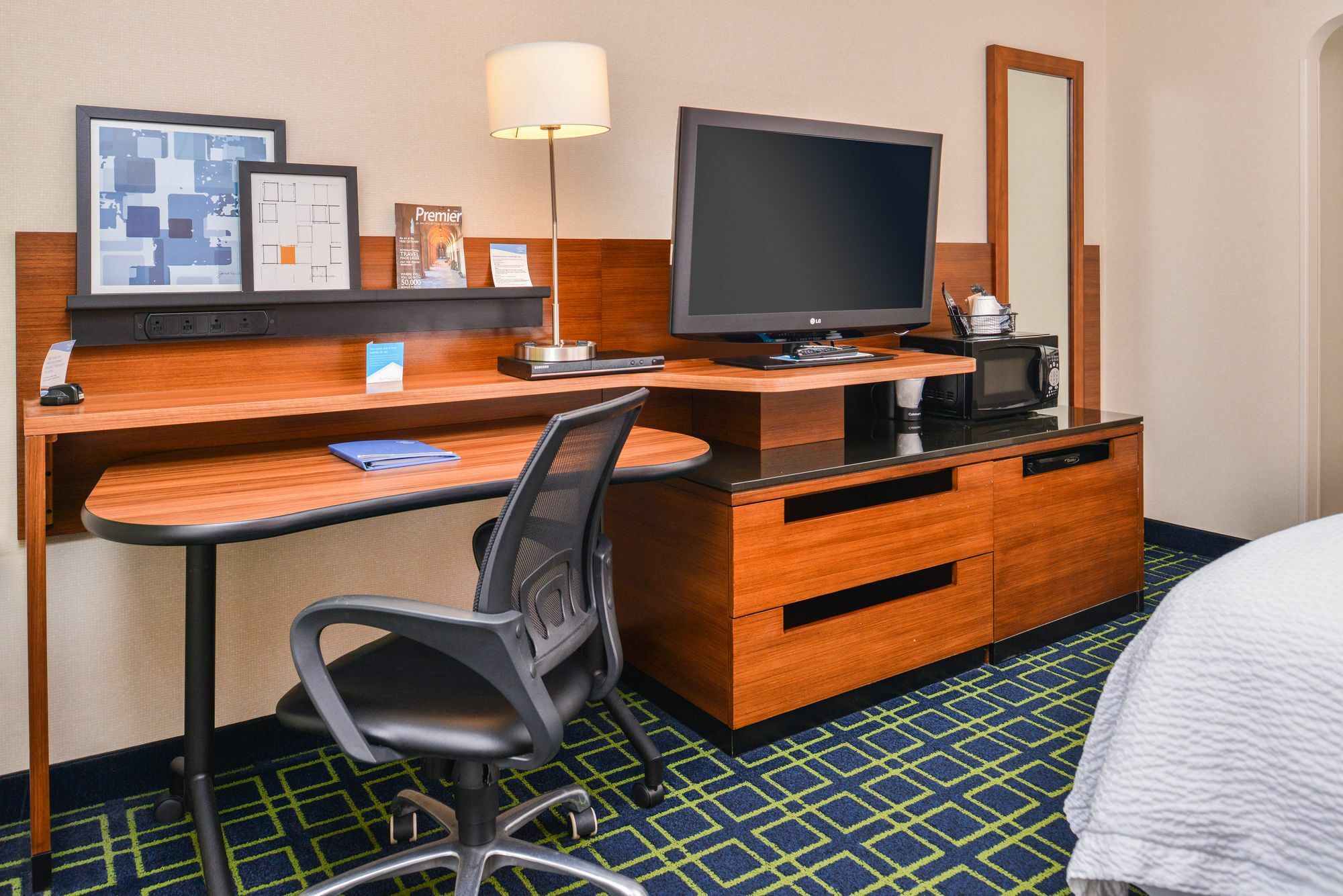 Hotel Fairfield Riverside Corning